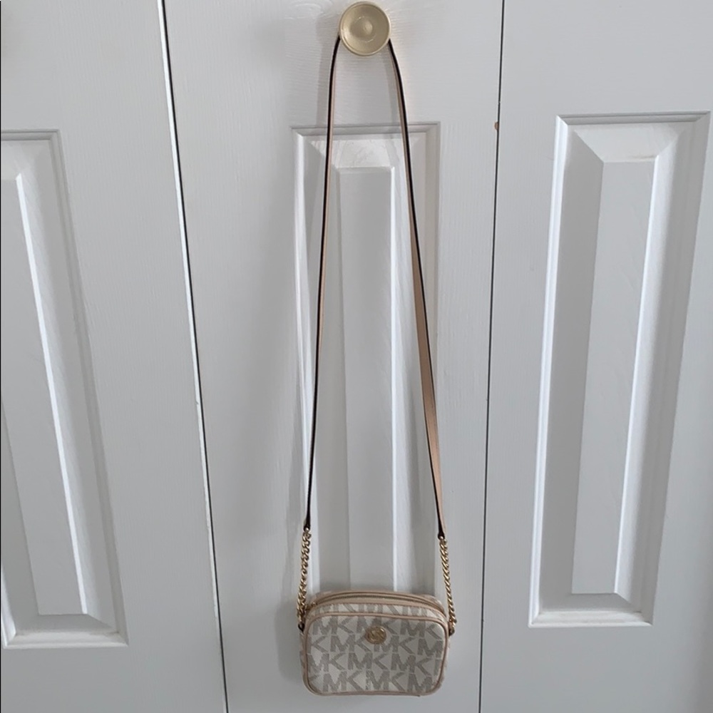 Michael Kors Crossbody
